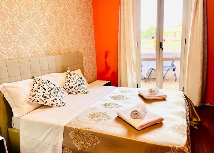 Hill Town Guest house 4*