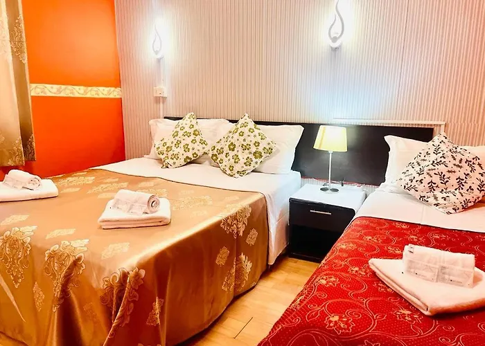 Hill Town Guest house 4*